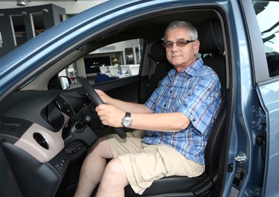 Generální ředitelka televizní Skupiny Barrandov dnes předala osobní automobil výherci Velké hry