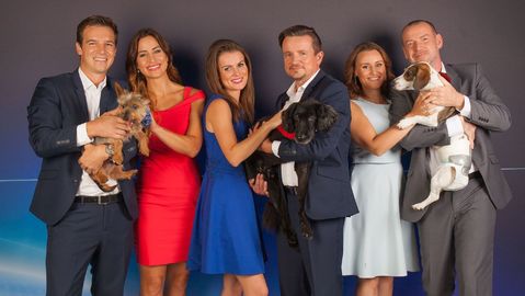 Moderátoři Našich zpráv pomáhají psům