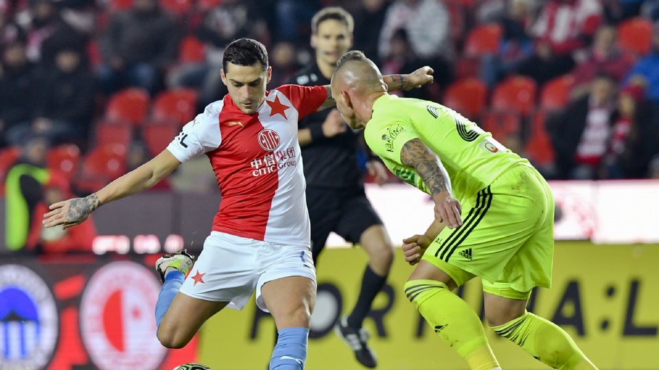 Slavia porazila Karvinou a dál suverénně vede ligu.