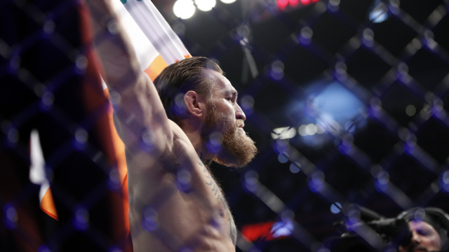 McGregor je zpět! Vyhrál za pouhých 40 vteřin