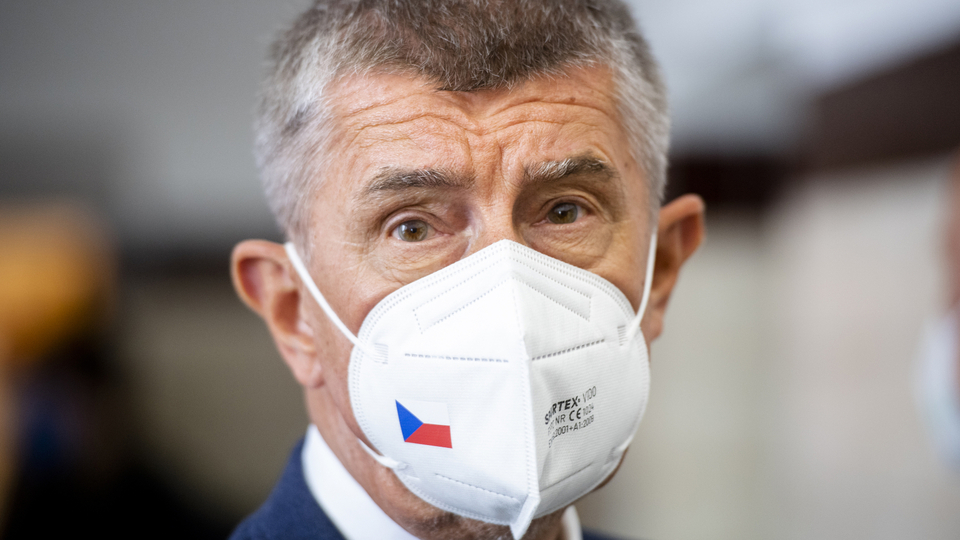 Premiér v demisi Andrej Babiš (ANO).