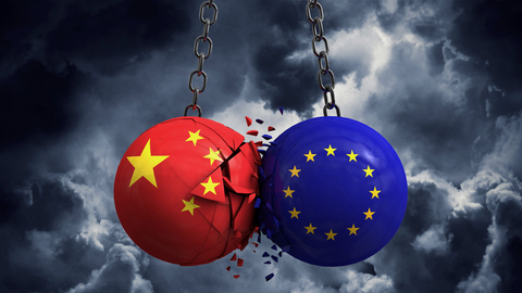 Šéf Evropské komory varuje! Čeká EU obchodní válka s Čínou? 