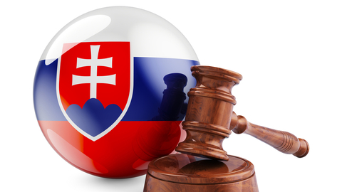 Nový zákon o Slovenské televizi a rozhlasu byl schválen vládou, nynější ředitel bude odvolán