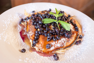 Livance_s javorovym_sirupem Livance_s javorovym_sirupem