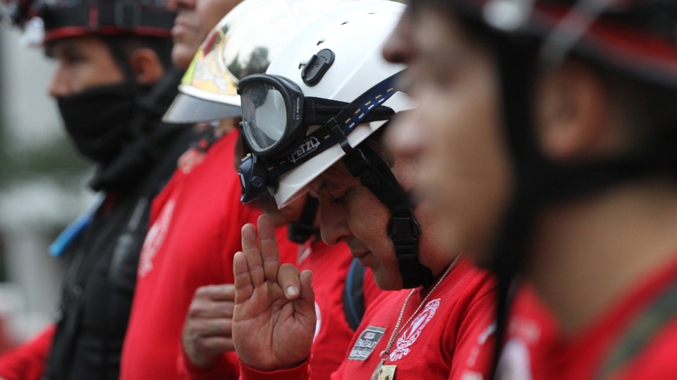 Mexičané si připomněli zemětřesení cvičnou evakuací.