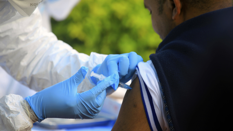 Očkování proti ebole (ilustrační foto).