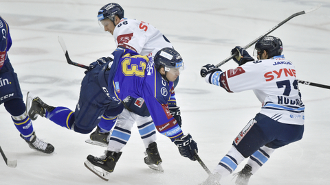 Utkání mezi Libercem a Zlínem.