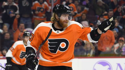 Hokejový útočník Jakub Voráček v dresu Philadelphia Flyers. 