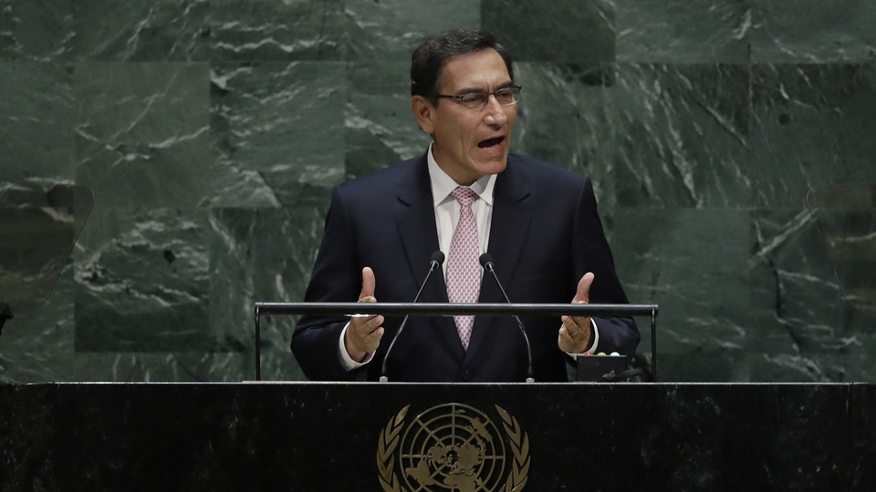 Peruánský prezident Martín Vizcarra.