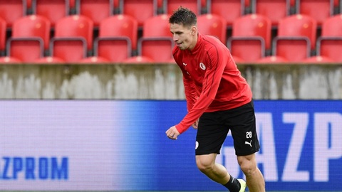 Podle záložníka Lukáše Masopusta musejí fotbalisté Slavie podat ve středečním utkání 2. kola skupiny Ligy mistrů proti Dortmundu do jednoho nadstandardní výkon.