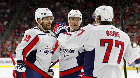 Radost hráčů Washingtonu po vítězném utkání. 