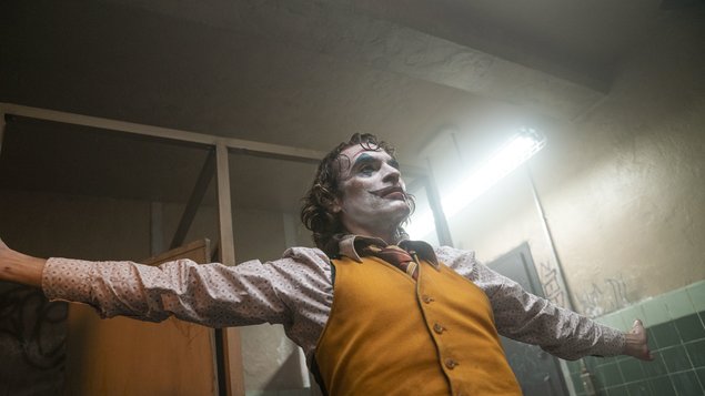 Joaquin Phoenix se do role Jokera vžil dokonale.