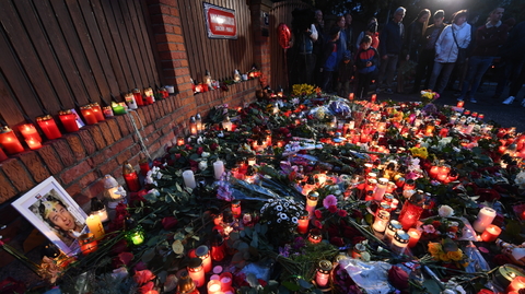 Vila Karla Gotta, pietní místo.