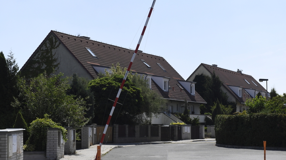 Domy v Horoměřicích u Prahy.