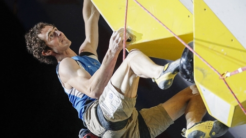 Český lezec Adam Ondra.