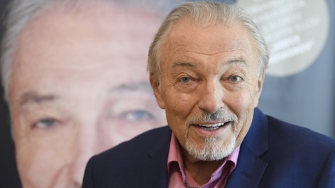 Karel Gott získá nejvyšší státní vyznamenání.