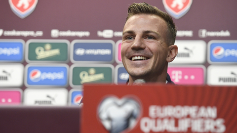 Záložník Vladimír Darida vystoupil na tiskové konferenci před utkáním kvalifikace mistrovství Evropy ve fotbale ČR - Anglie.