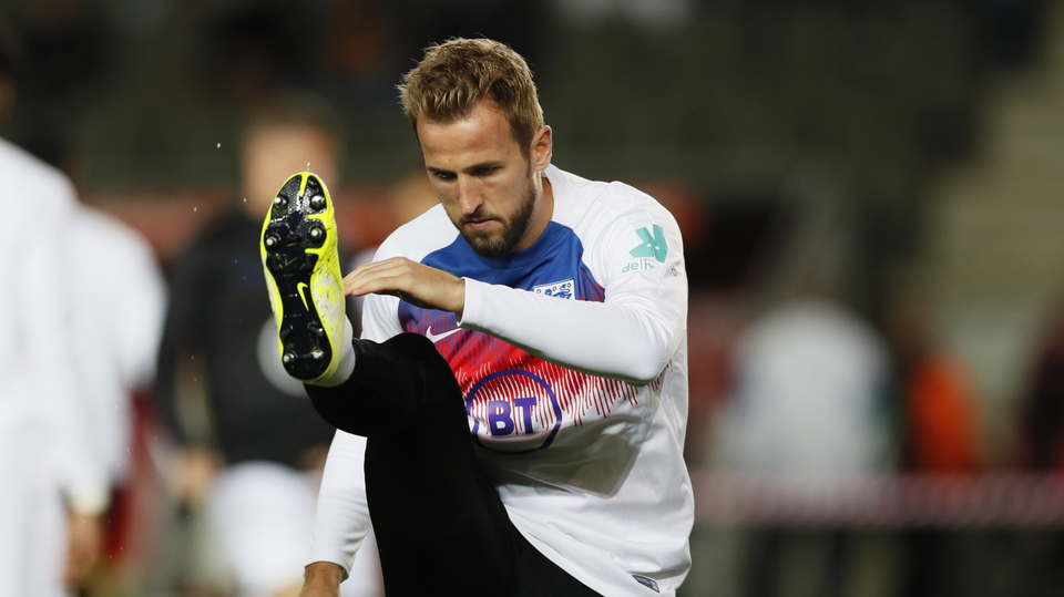 Útočník Tottenhamu Harry Kane, kterého Elliot slovně urážel.