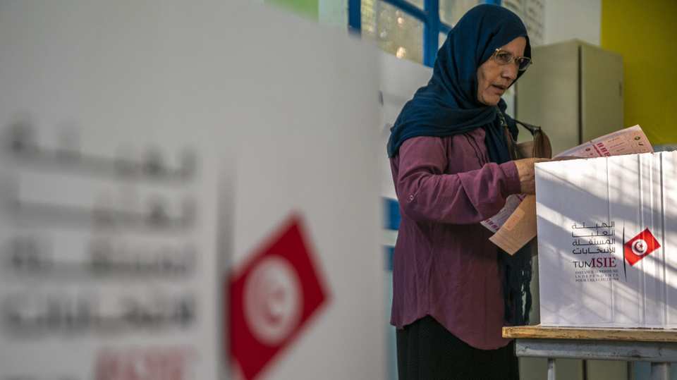Tunisané vybírají prezidenta.