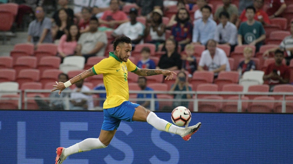 "Kanárci" se trápí, Neymar se zranil.