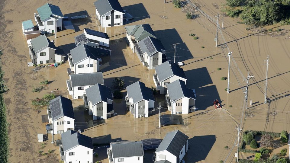 Následky tajfunu v Japonsku. 