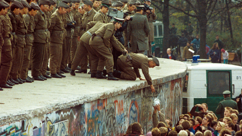 Pád Berlínské zdi. 
