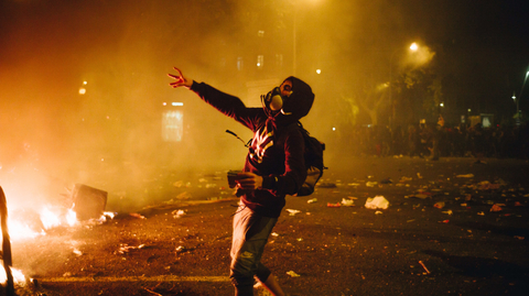 Nepokoje v Barceloně. 