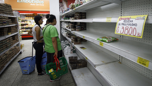 Venezuelský obchod - a podobně to vypadá i v lékárnách.