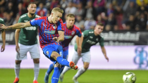 Slavia? Známe její slabiny, věří si plzeňský fotbalista Roman Procházka.