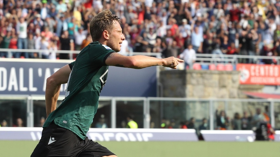 Souboj Čechů v italské lize dopadl lépe pro hráče Boloně Ladislava Krejčího. 