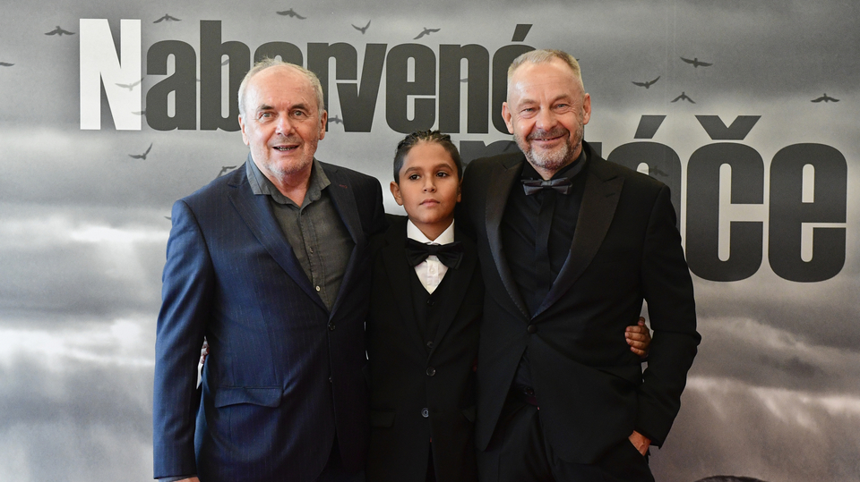 Na snímku jsou (zleva) kameraman Vladimír Smutný, představitel hlavní role Petr Kotlár a režisér, scenárista a producent Václav Marhoul.