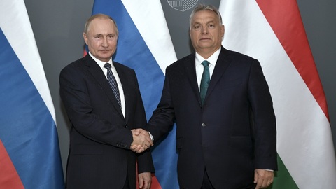 Viktor Orbán (vpravo) pozval Vladimira Putina do Budapešti.