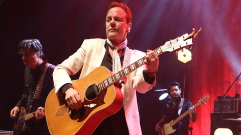 Kanadský hollywoodský herec Kiefer Sutherland.