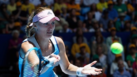 Francouzky jsou nástupkyněmi českých tenistek na fedcupovém trůnu. O své třetím titulu a prvním po 16 letech rozhodly v závěrečné čtyřhře Kristina Mladenovicová s Caroline Garciaovou.