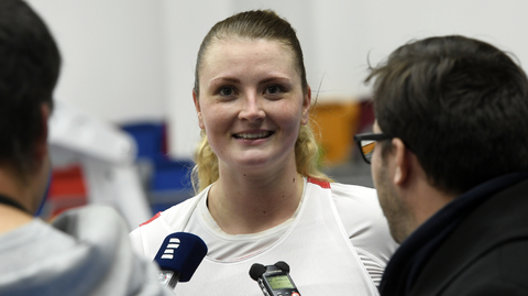 Klára Břicháčová v rozhovoru s novináři v rámci mediálního dne české reprezentace basketbalistek.