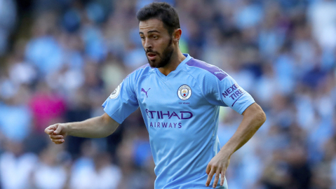 Přirovnal spoluhráče k čokoládové figurce, za trest přijde o šlágr anglické ligy 