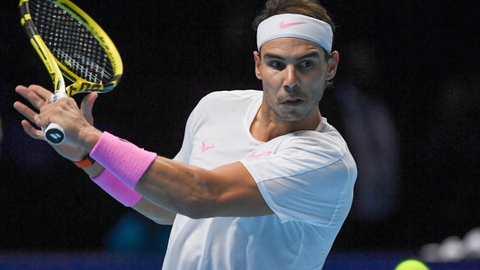 Nadal otočil s Medvěděvem a na Turnaji mistrů se přiblížil k postupu 