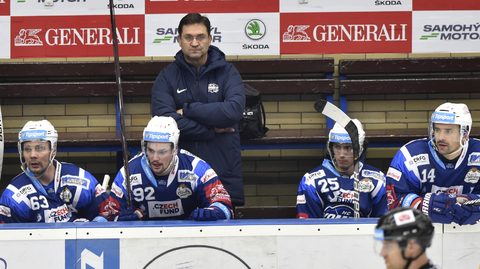 Trenér Petr Fiala na lavičce Brna skončil.