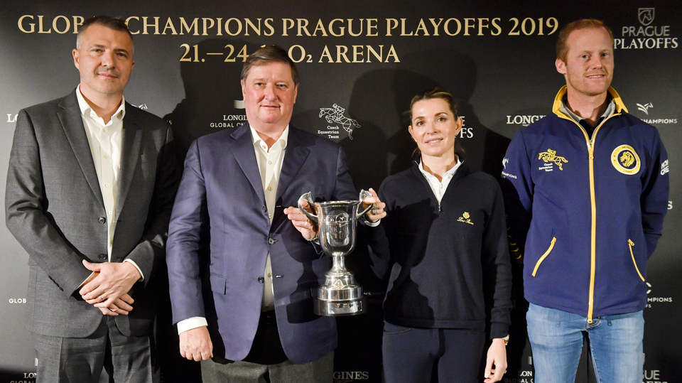 Zleva Jan Andrlík, Jan Tops, Edwina Tops-Alexander a Niels Bruynseels.