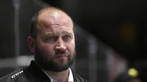 Trenér Jiří Šlégr. 