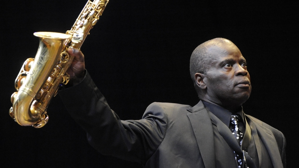 Americký hudebník Maceo Parker.