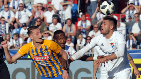 Fotografie z jarního utkání mezi Ostravou a Opavou.