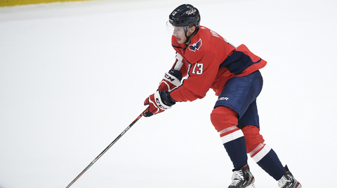 Český útočník Jakub Vrána.