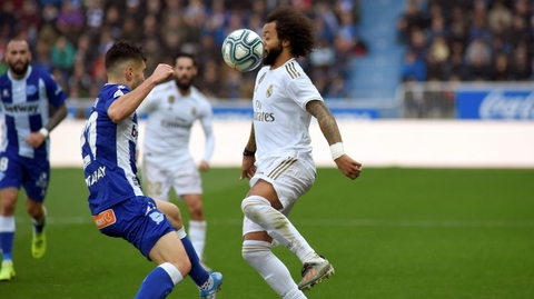 Fotografie z utkání Alavésu proti Realu Madrid.