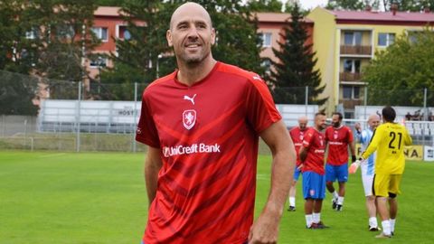 Jan Koller se představí na tradičním utkání.