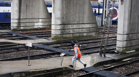 Stávky ve Francii pokračují. 