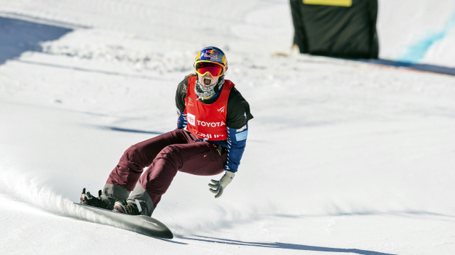 Eva Samková v cíli závodu Světového poháru.