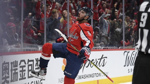 Kempný s Gudasem nahrávali a přispěli v pátečním utkání NHL shodně jednou asistencí k výhře Washingtonu 6:3 na ledě New Jersey.