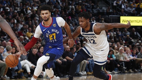 Basketbalisté Denveru zvítězili v NBA doma nad Minnesotou 109:100 i díky pátému triple double v sezoně Nikoly Jokiče. 