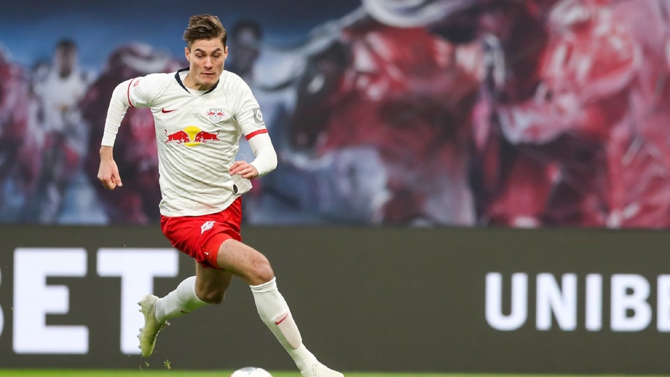 Fotbalový reprezentant Patrik Schick se v závěru roku dostal do výborné formy a v Lipsku jsou s jeho výkony nadmíru spokojeni.